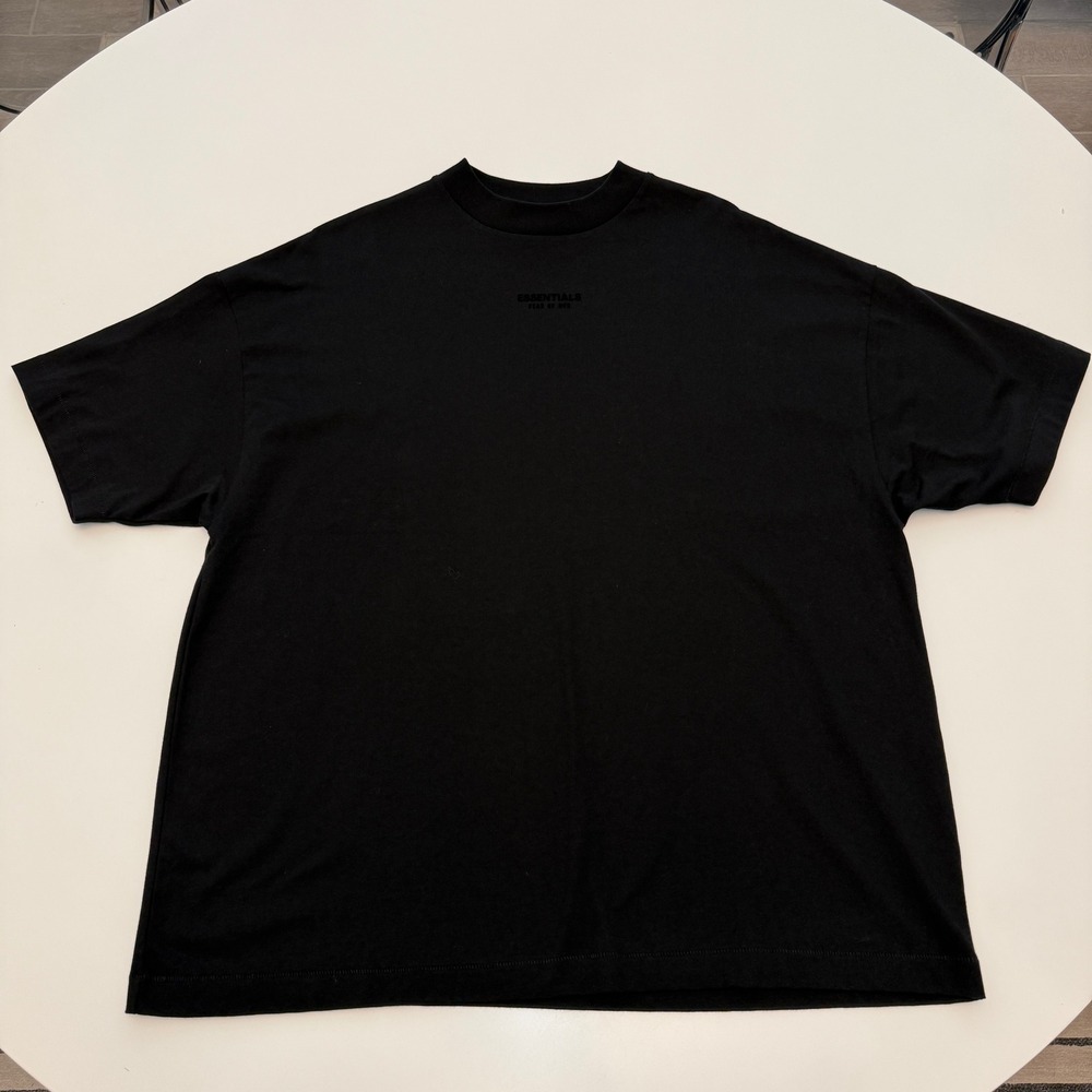 Fear of God Essentials Tonal Logo Black 100% Cotton T-Shirt Mens‎ Small